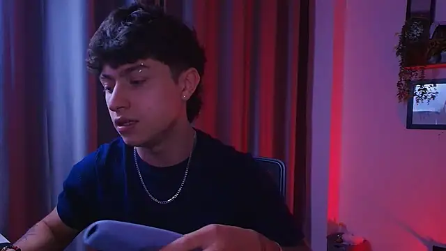 Ares Dickson online show from 15, 10, 2025