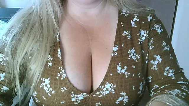yourmarisexy online show from 22, 7, 2026
