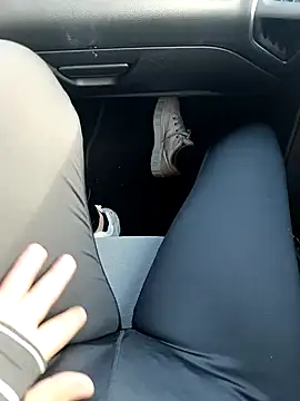 GatitaXD27 online show from 28, 1, 2025