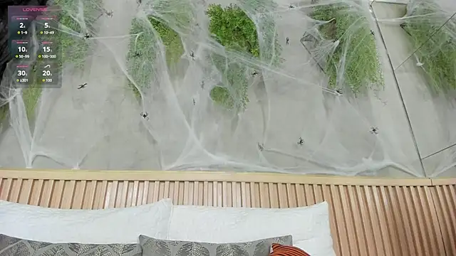 Snapshot of Lana_Lann chatting on 1, 11, 2025 Lana Lann online show from 1, 11, 2025