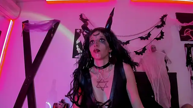 Little Naughtty online show from 30, 10, 2025