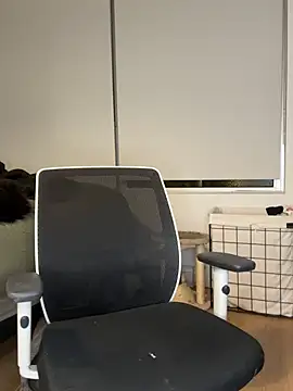 Snapshot of nerdynina chatting on 2, 2, 2025 nerdynina online show from 2, 2, 2025