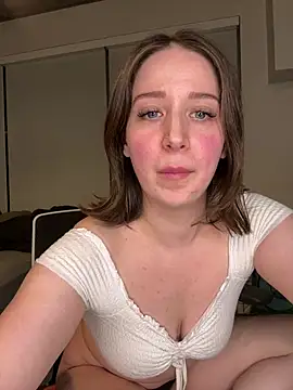 Snapshot of nerdynina chatting on 5, 3, 2025 nerdynina online show from 5, 3, 2025