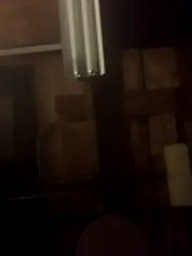 Snapshot of valleyoneofakind chatting on 1, 10, 2025 valleyoneofakind online show from 1, 10, 2025