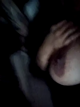 Snapshot of valleyoneofakind chatting on 27, 10, 2025 valleyoneofakind online show from 27, 10, 2025