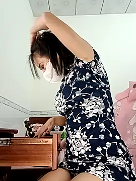    Erin    online show from 17, 12, 2025