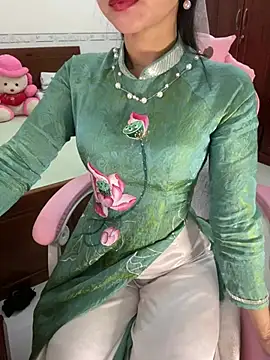    Erin    online show from 22, 7, 2026