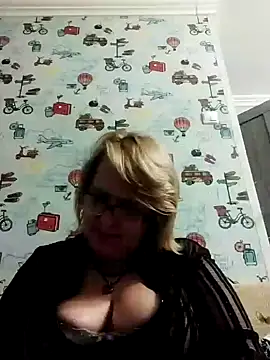 Snapshot of Forest-Lady chatting on 20, 2, 2025 Forest-Lady online show from 20, 2, 2025