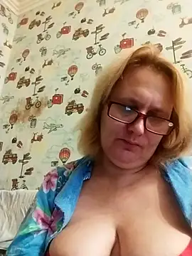 Snapshot of Forest-Lady chatting on 25, 9, 2025 Forest-Lady online show from 25, 9, 2025