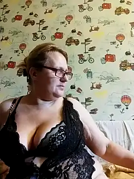 Snapshot of Forest-Lady chatting on 3, 10, 2025 Forest-Lady online show from 3, 10, 2025