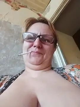 Forest-Lady online show from 13, 4, 2026