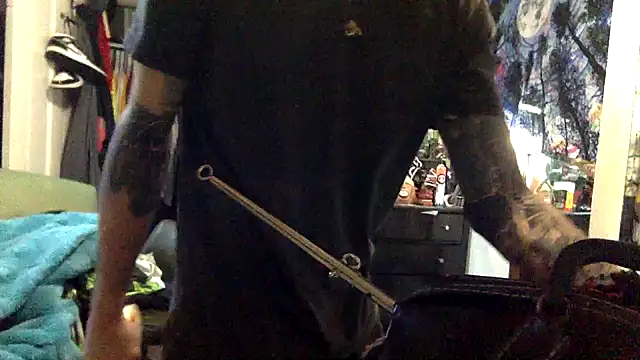 Robriguezxxx online show from 21, 1, 2025