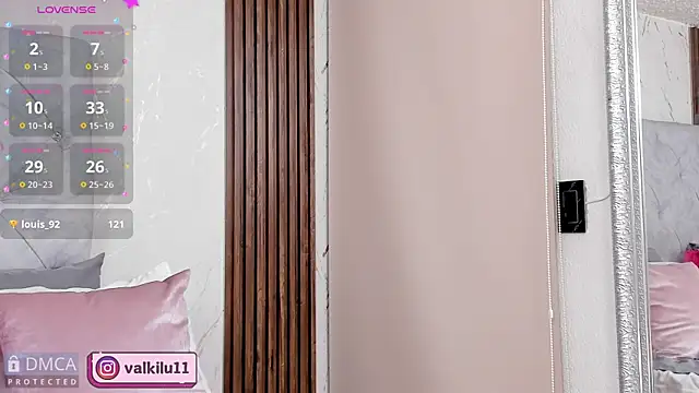 Snapshot of valkilu11 chatting on 2, 2, 2025 valkilu11 online show from 2, 2, 2025