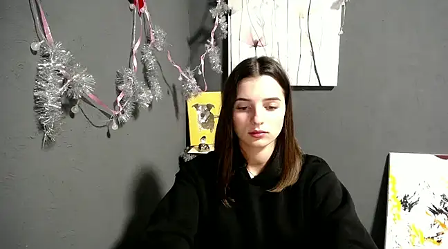 lady olivia  online show from 18, 12, 2024