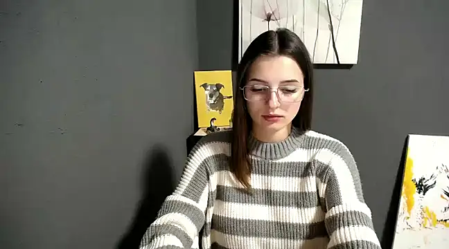 lady olivia  online show from 13, 2, 2025