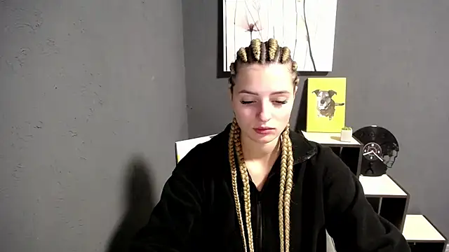 lady olivia  online show from 16, 10, 2025