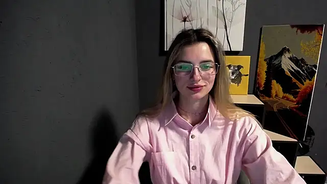 lady olivia  online show from 4, 6, 2026
