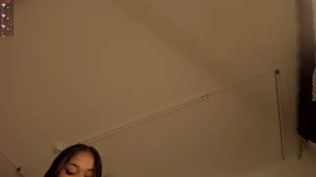 Samanntha Rose online show from 28, 2, 2025