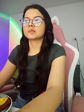 azumiichan online show from 21, 10, 2025