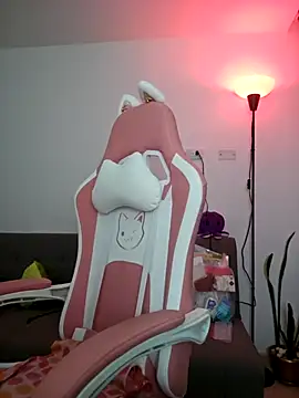 azumiichan online show from 25, 2, 2026