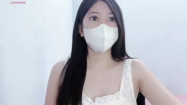 Snapshot of tanhxiu chatting on 14, 11, 2025 tanhxiu online show from 14, 11, 2025