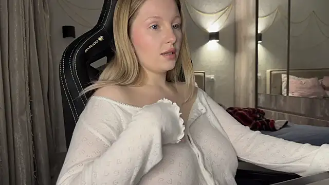 x ivy x online show from 4, 1, 2025