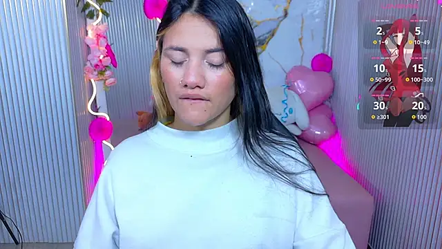 Chiara tay online show from 19, 6, 2026