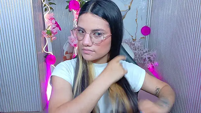 Chiara tay online show from 23, 6, 2026