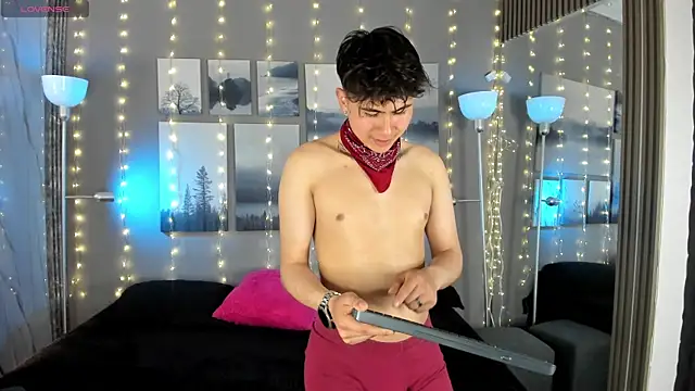 noah and rose online show from 7, 11, 2025