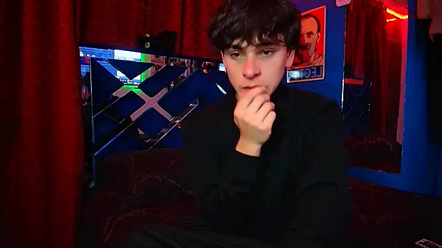 Luke Howland online show from 7, 11, 2025