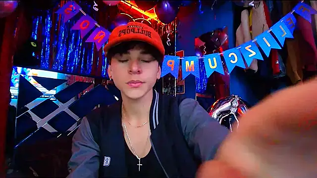 Luke Howland online show from 11, 11, 2025