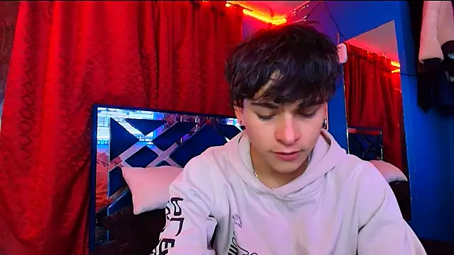 Luke Howland online show from 23, 4, 2026