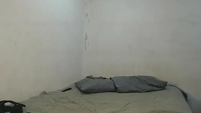 Snapshot of danielitopapuu chatting on 3, 10, 2025 danielitopapuu online show from 3, 10, 2025