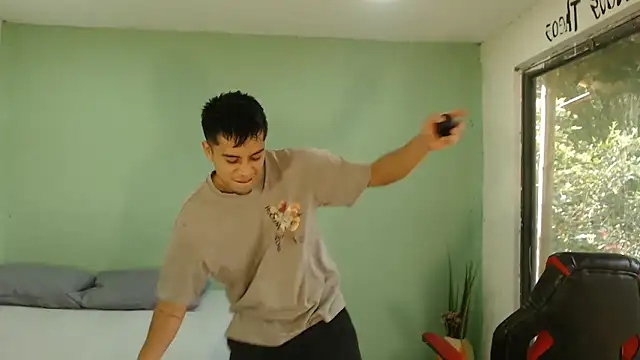 danielitopapuu online show from 12, 2, 2026