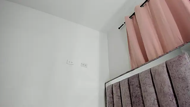 jessimegansexi online show from 24, 1, 2025