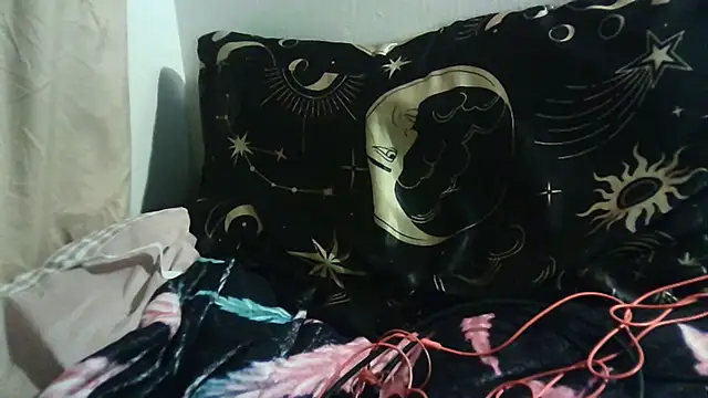 Snapshot of --D-a-D-D-y- chatting on 27, 12, 2024 --D-a-D-D-y- online show from 27, 12, 2024