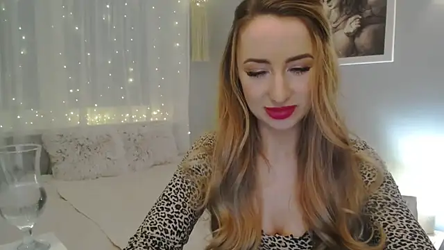 JulietteDiamond online show from 12, 1, 2025