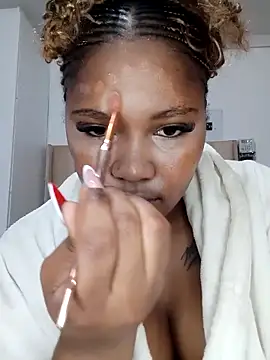 charmainexxx online show from 21, 12, 2025