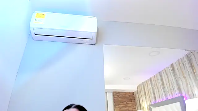 SophiaLaurens online show from 8, 2, 2025