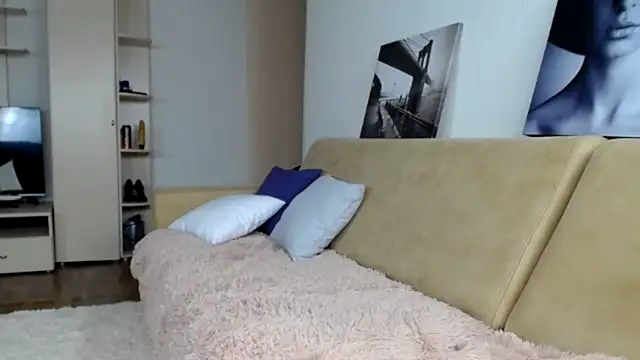 AlmaSquirt online show from 18, 12, 2024