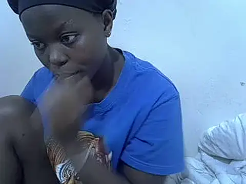 ebony curvedass online show from 20, 2, 2025