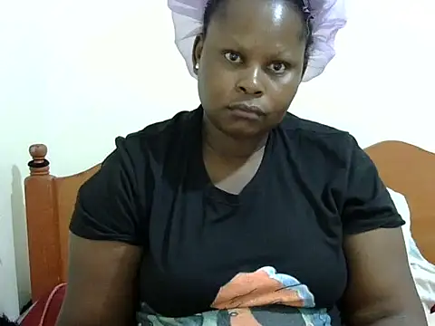 Snapshot of Pretty_lilly02 chatting on 20, 10, 2025 Pretty lilly02 online show from 20, 10, 2025