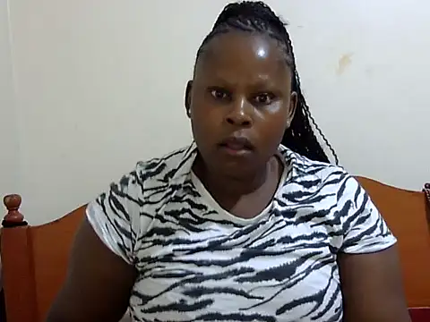 Snapshot of Pretty_lilly02 chatting on 26, 10, 2025 Pretty lilly02 online show from 26, 10, 2025