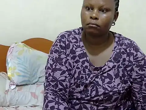 Snapshot of Pretty_lilly02 chatting on 13, 1, 2026 Pretty lilly02 online show from 13, 1, 2026