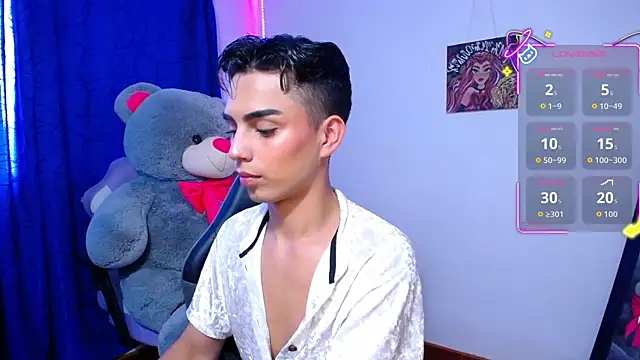 OwenBluee online show from 26, 5, 2026