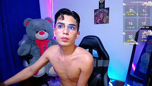 OwenBluee online show from 14, 6, 2026