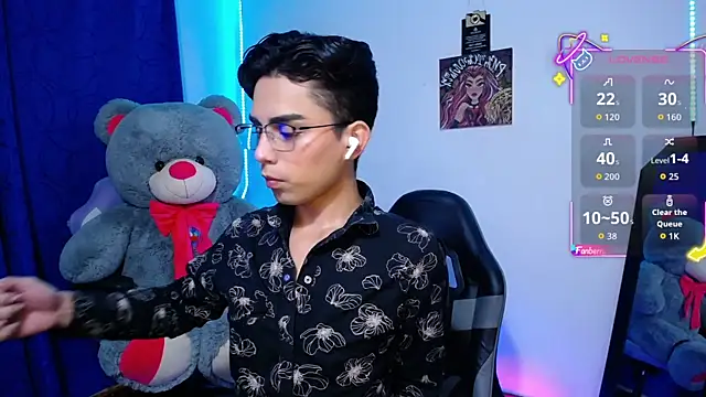 OwenBluee online show from 16, 6, 2026