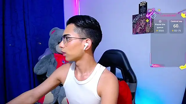 OwenBluee online show from 9, 7, 2026