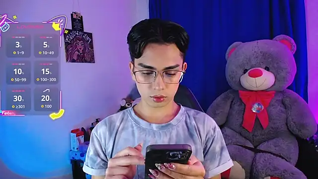 OwenBluee online show from 24, 7, 2026