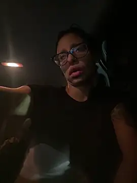 myloveforyouu online show from 31, 3, 2026